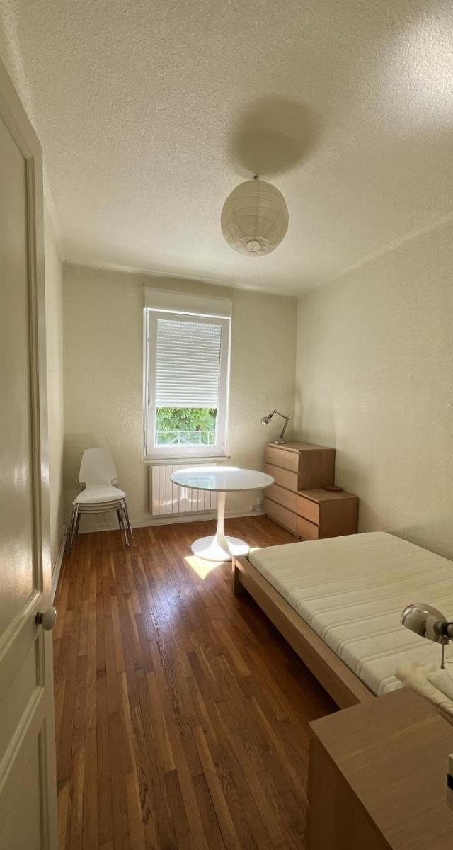Appartement en location &agrave; Lyon 08 / 2 pi&egrave;ces 33 m&sup2;