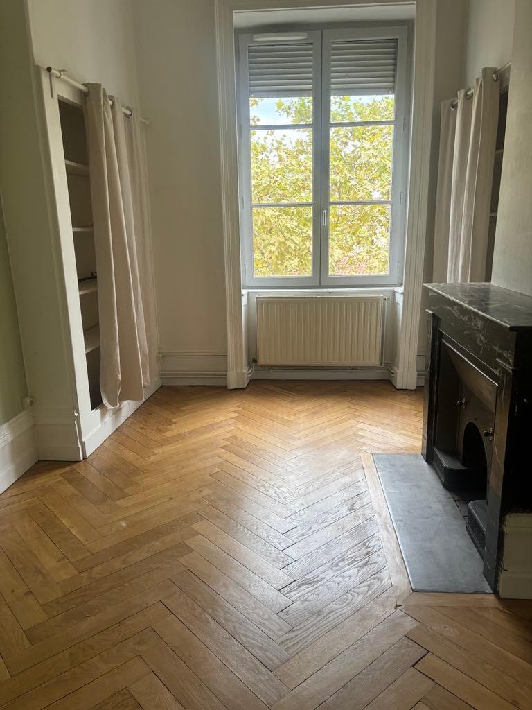 appartement 3 pièces - LYON