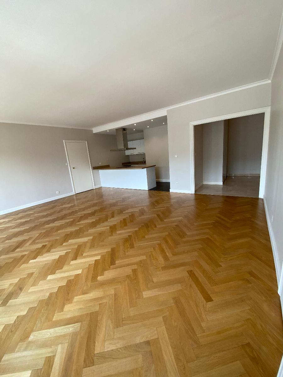 Appartement en location &agrave; Lyon / 3 pi&egrave;ces 96 m&sup2;