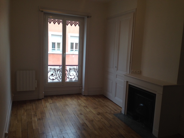 appartement 2 pièces - VILLEURBANNE